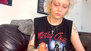 Silent Smoking Handjob JOI Blowjob Spit Long Tongue