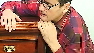 German Amateur Maid Gets Anal Drilling in Dorm Room - Hottest Retro Sex