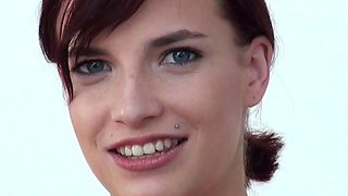 Leila Smith The Beauty Shineing In A WoodmanCastingX