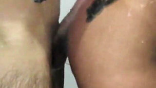 My Cuckold Came to Give Me a Bath, so He Could Deliver Me All Clean to the Lover