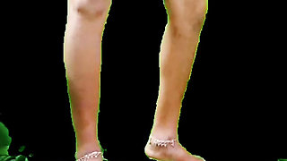 Bhabhi ji is seen in a very sexy look and has become naked, she is massaging big milk, ready to her, be very hot