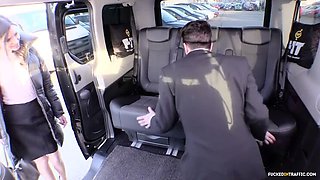 Cabbie Luke Hotrod & Russian brunette Audrey Jane: Outdoor Car Sex with Exhibitionism