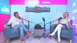 The Exotic MILF Pamelaxpice Shows Us Her Most Extreme Orgasms While Masturbating.