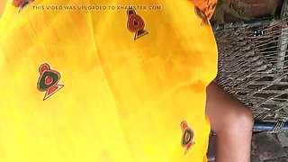 Villege aunty fucking young boy outdoor HD video